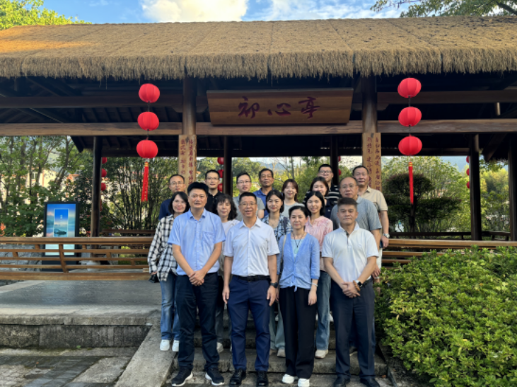 华浩党日活动.png